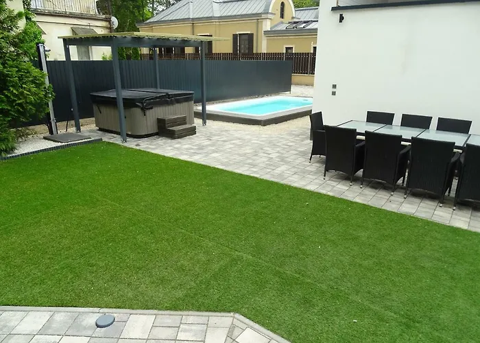 Dorothy 2